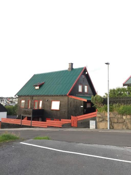 Apartment In The Center Of Torshavn, Free Parking. Esterno foto